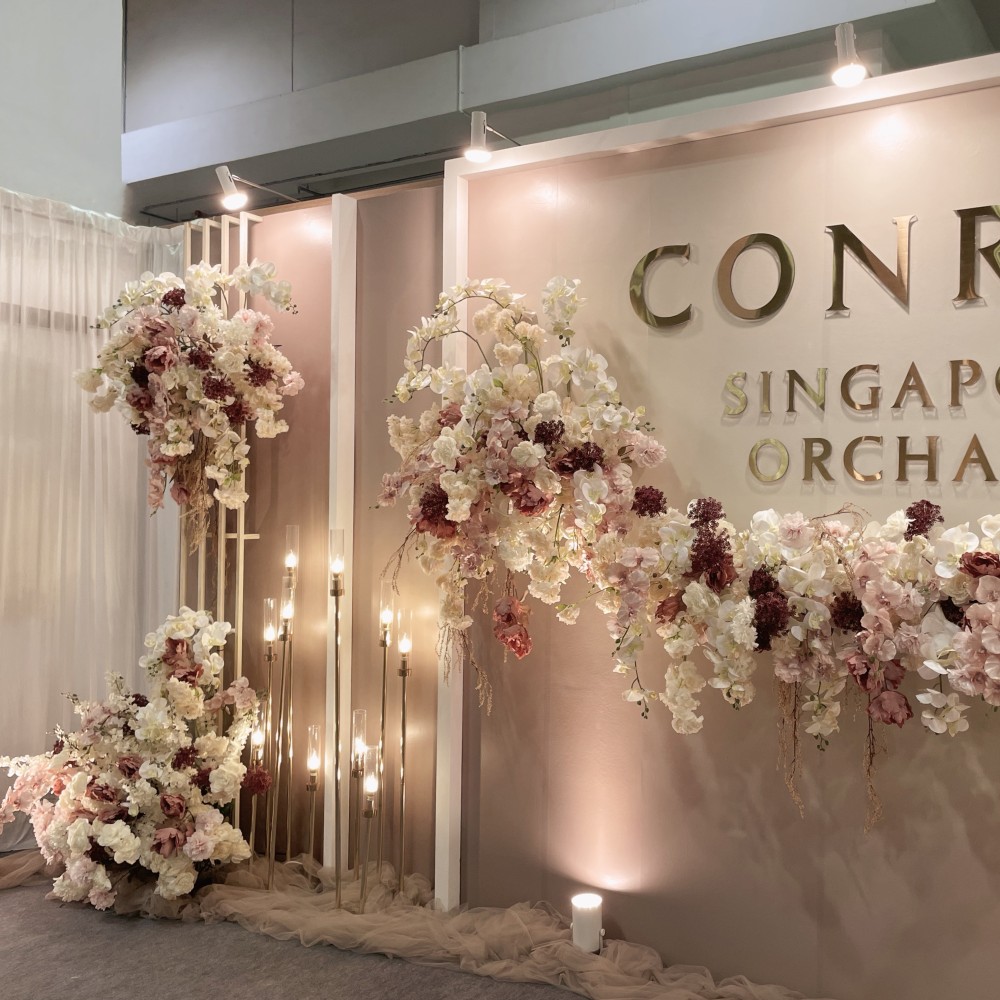 Wedding wall 60 photos — free download